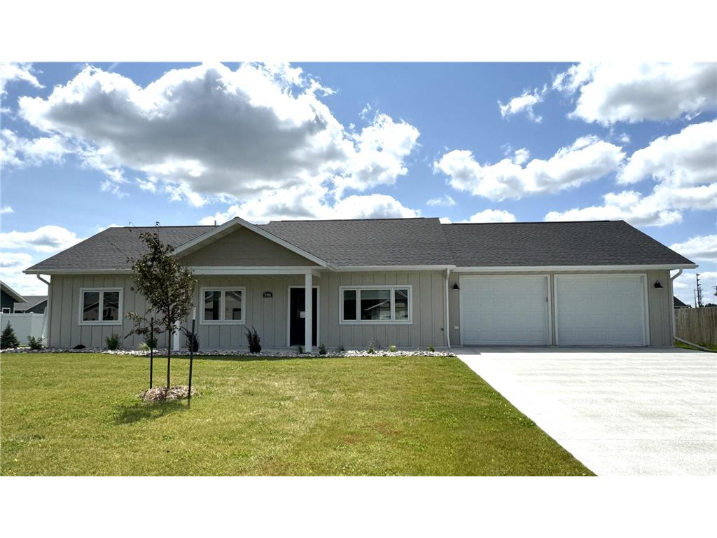 506 Lincoln Street SE Warroad MN 56763 6744448 image1