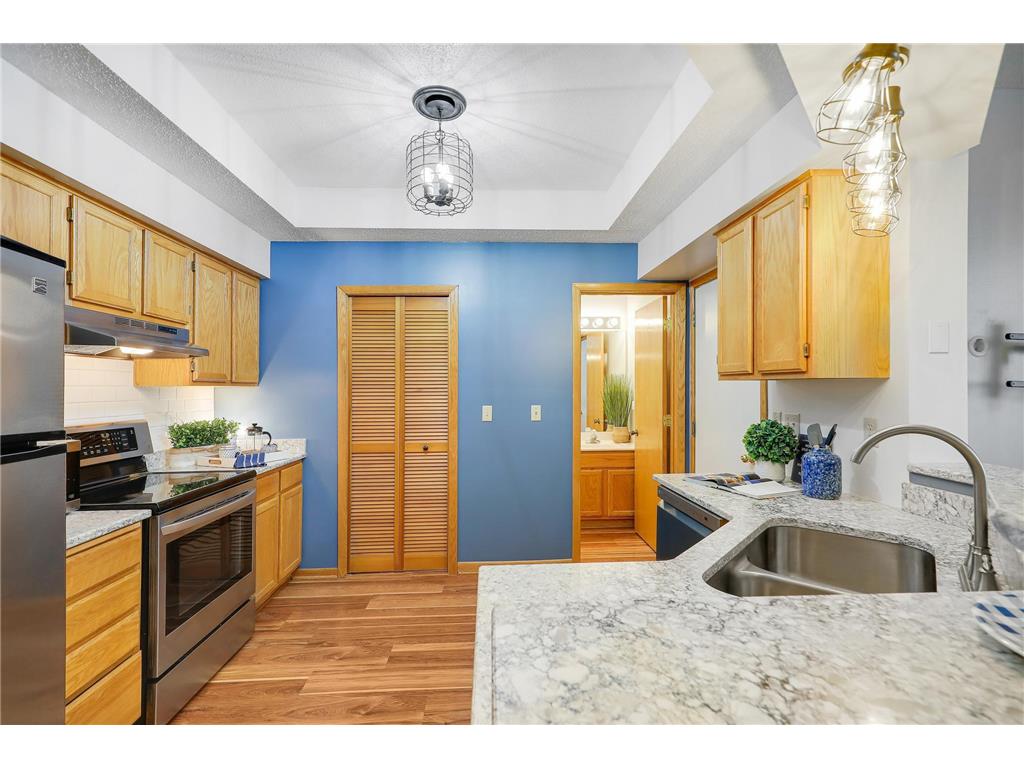 506 Lovell Avenue #6 Roseville MN 55113 7106112 image19