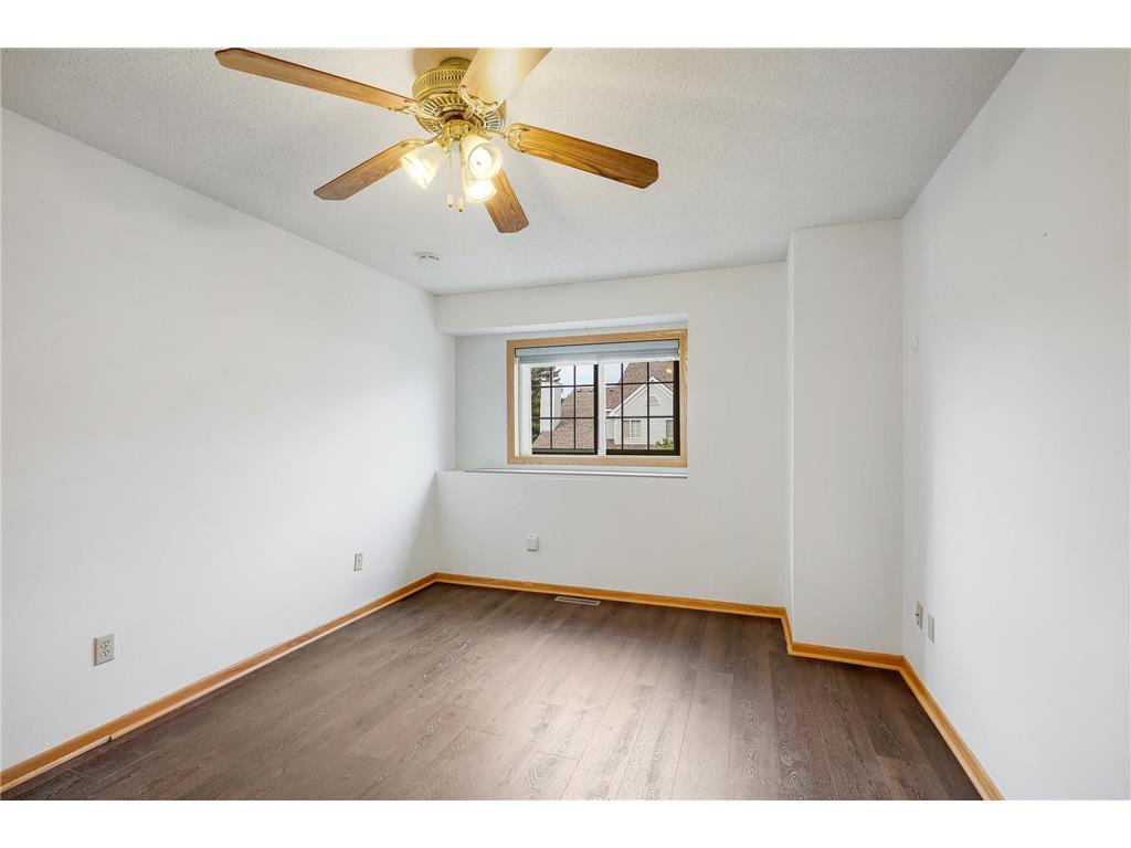 506 Lovell Avenue #6 Roseville MN 55113 7106112 image35