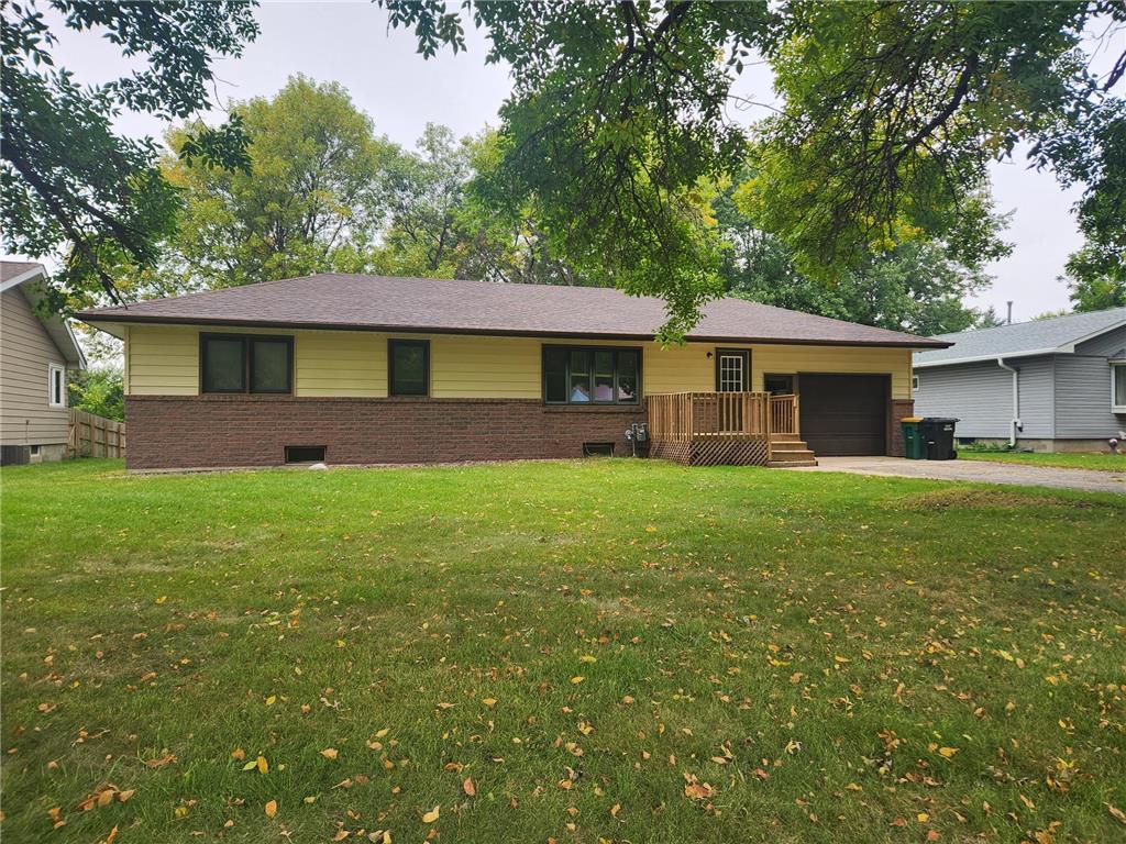 506 S Griffin Street Lakefield MN 56150 6441321 image1