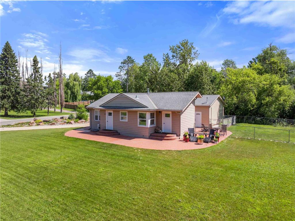 506 SW 11th Avenue Grand Rapids MN 55744 6778555 image1