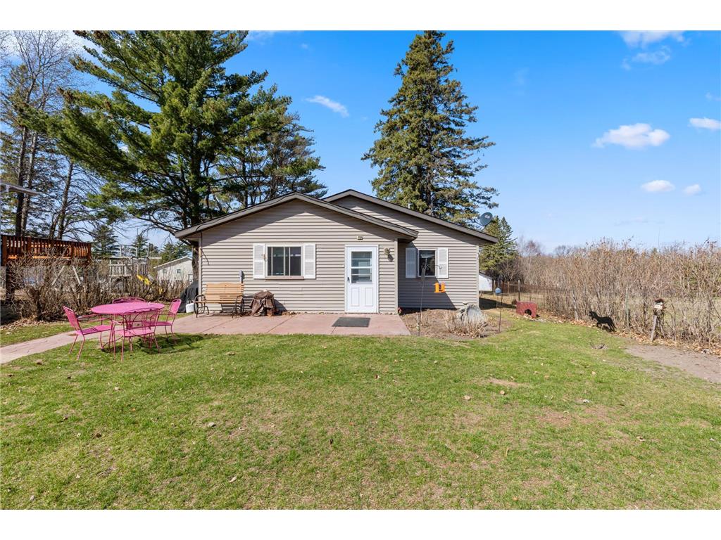 506 Seventh Street S Walker MN 56484 7051072 image2