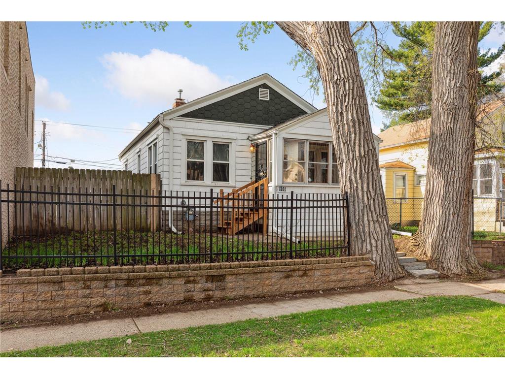 506 Sherburne Avenue, Saint Paul, MN, 55103 MLS 6367933 Edina Realty