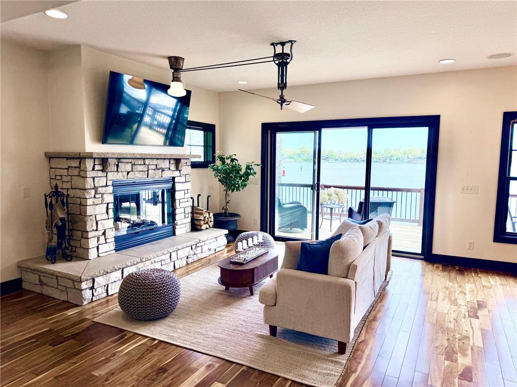 5060 Edgewater Drive Mound MN 55364 - Lake Minnetonka 7036495 image21