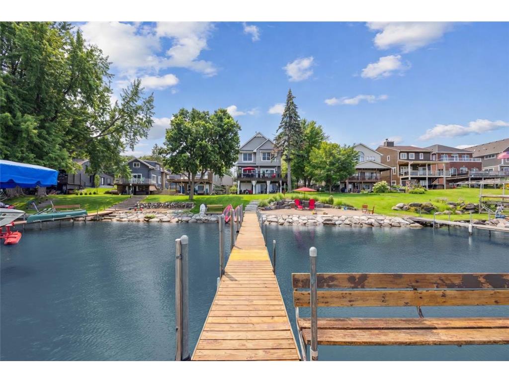 5060 Edgewater Drive Mound MN 55364 - Lake Minnetonka 7036495 image3