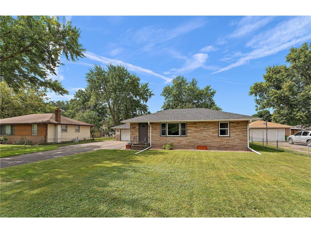 5061 Long Lake Road Mounds View MN 55112 6779511 image1