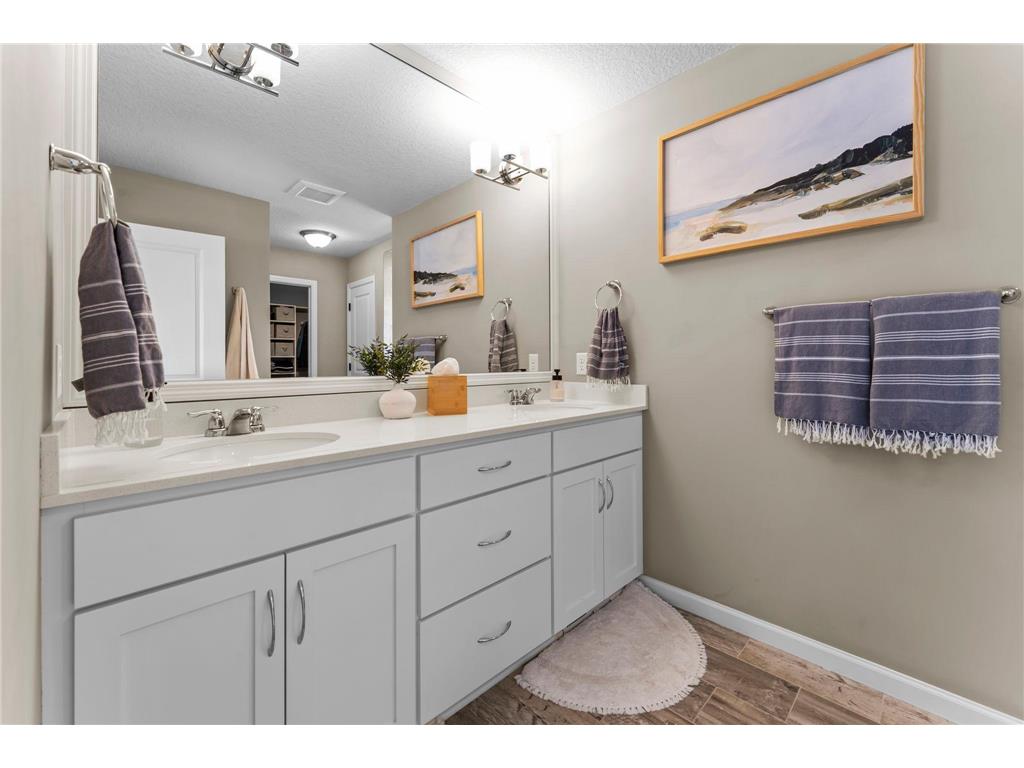 5062 Boulder Lane Chaska MN 55318 6768613 image34