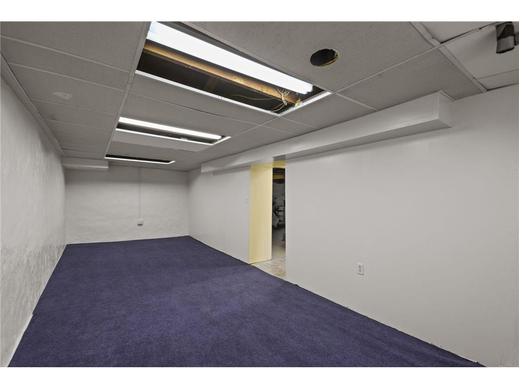 5064 Granada Avenue N, Oakdale, MN, 55128 MLS 6516335 Edina Realty