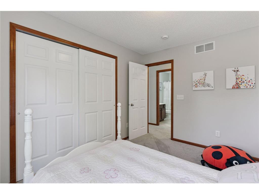 5066 Yuma Lane N Plymouth MN 55446 7031122 image31