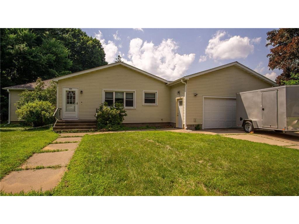 507 15th Street SE Menomonie WI 54751 6752285 image1