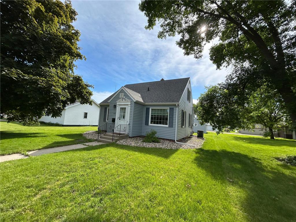 507 3rd Avenue Madison MN 56256 6551616 image1