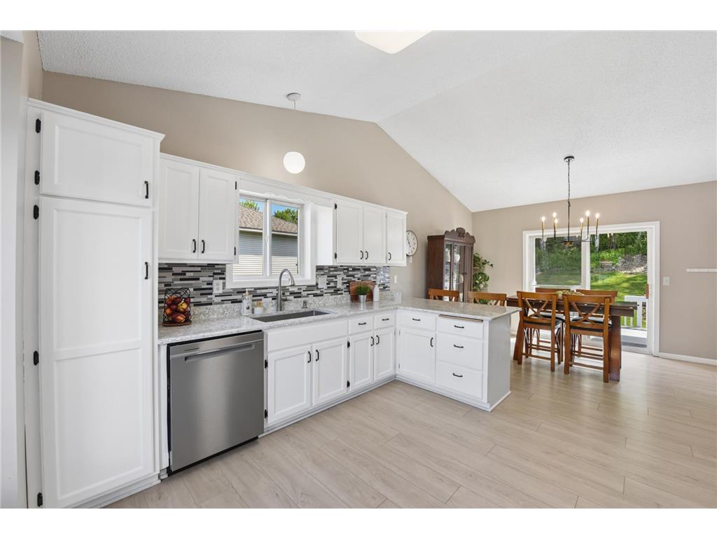 507 Doncaster Way Woodbury MN 55125 7069776 image8
