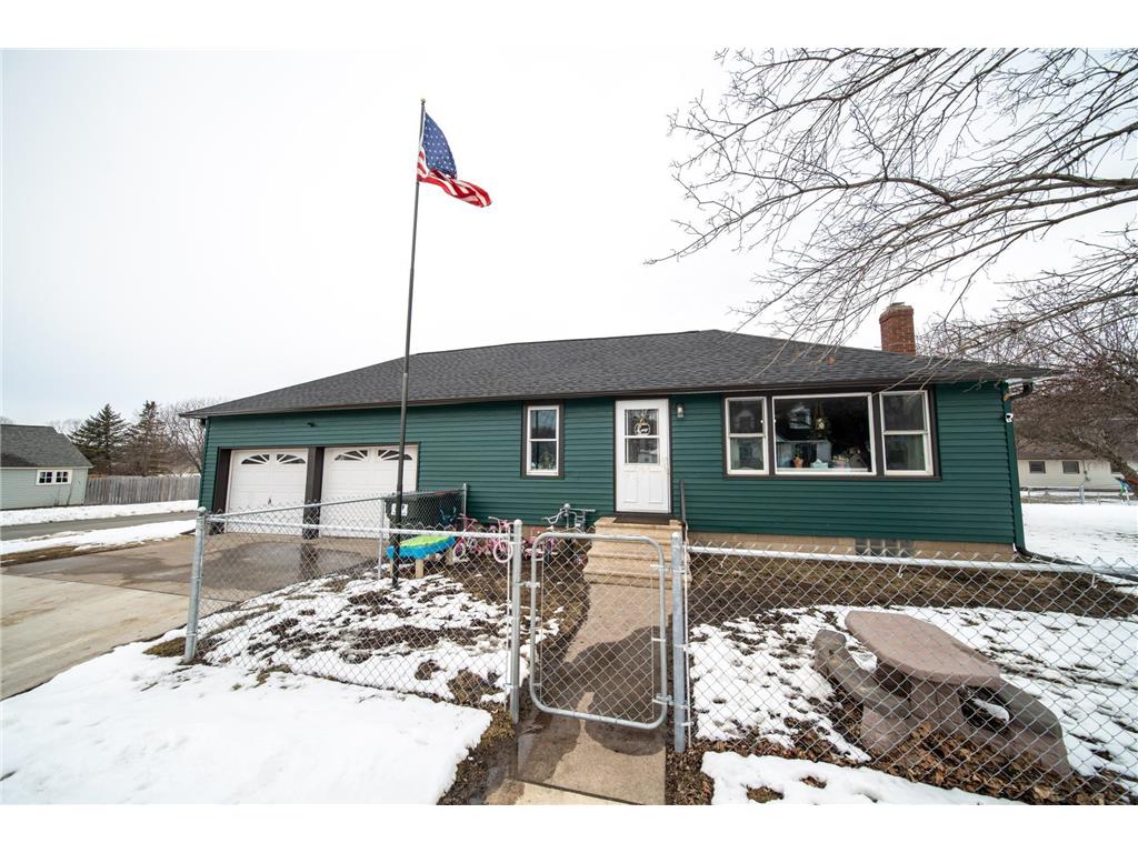 507 E 13th Street Saint Charles MN 55972 6342603 image1