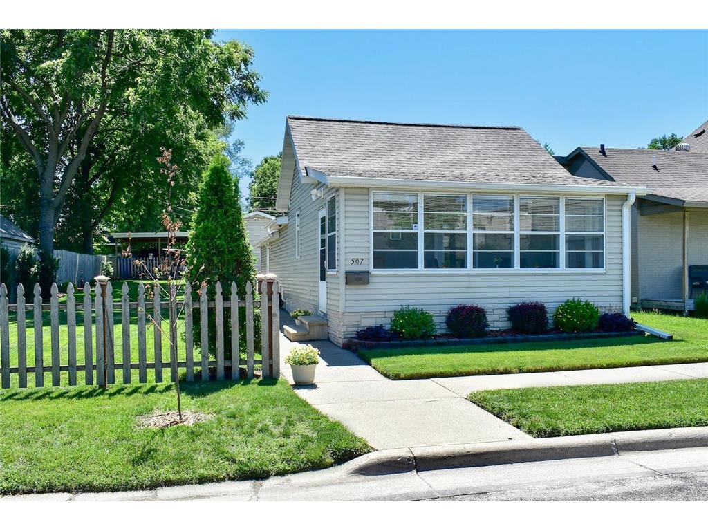 507 E Front Street Winona MN 55987 6562455 image1