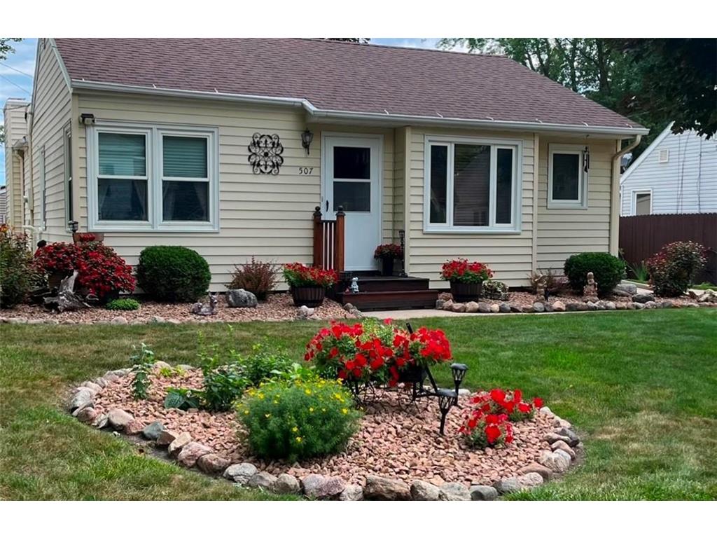 507 Hawthorne Street E Albert Lea MN 56007 6649435 image1