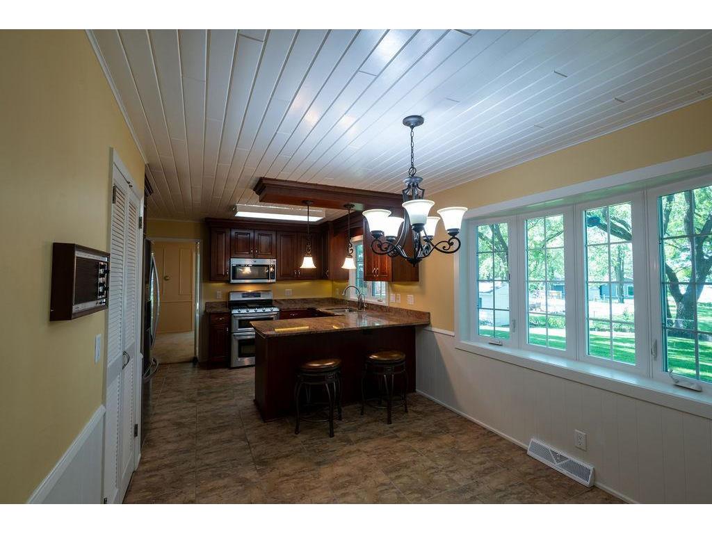507 Knollwood Drive NW Willmar MN 56201 - Foot 7086912 image25