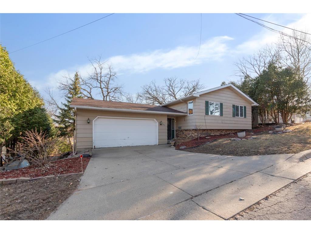 507 Main Street W Waterville MN 56096 6691929 image1