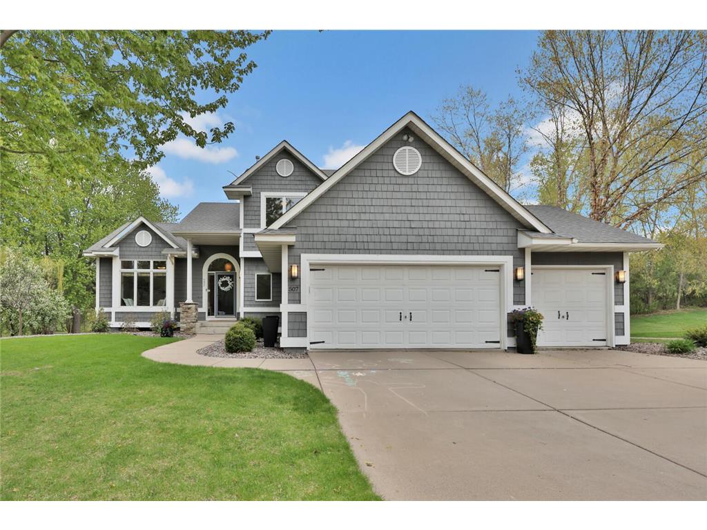 507 Owasso Hills Drive Roseville MN 55113 7067785 image1