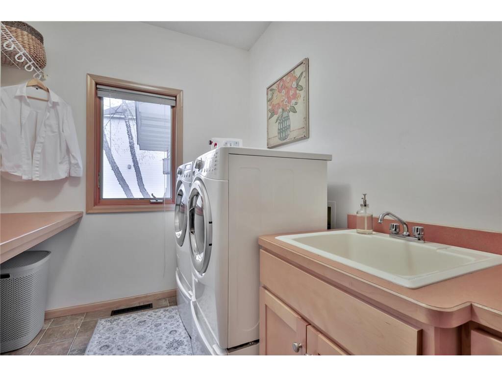 507 Owasso Hills Drive Roseville MN 55113 7067785 image20