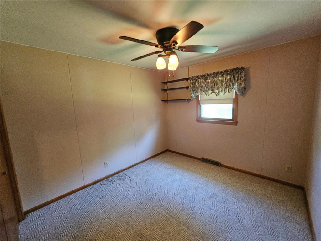 507 S Elm Street Lamberton MN 56152 7098121 image15