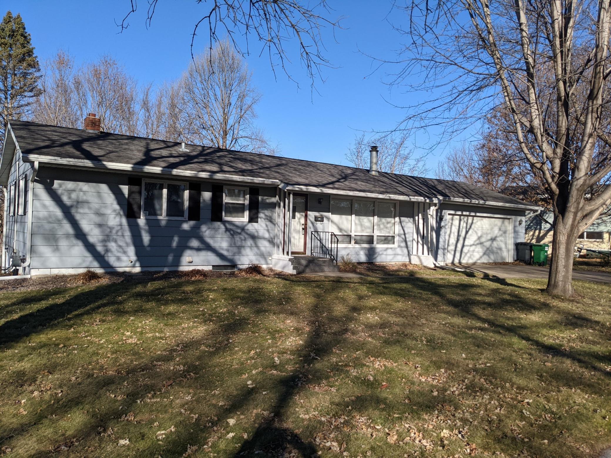 507 Summit Ave., Tracy, MN 56175 MLS 5683989 Edina Realty