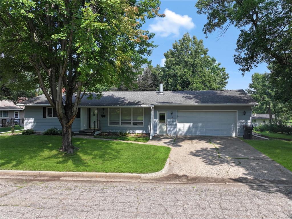 507 Summit Avenue Tracy MN 56175 6702594 image1