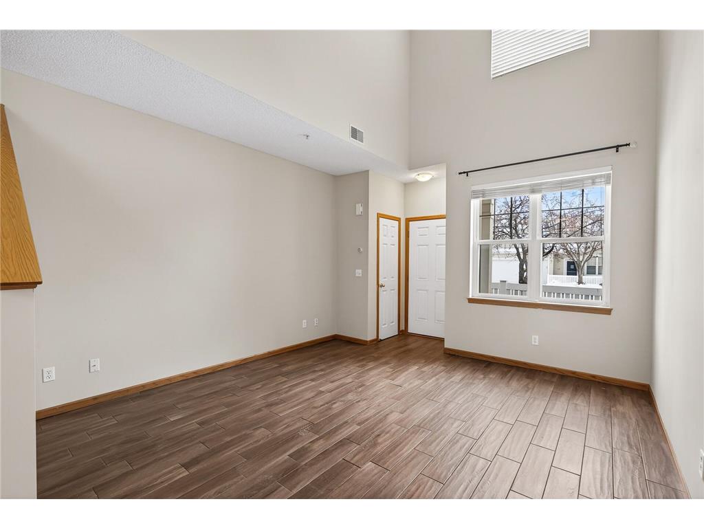 5070 Holly Lane N #6 Plymouth MN 55446 7097934 image1