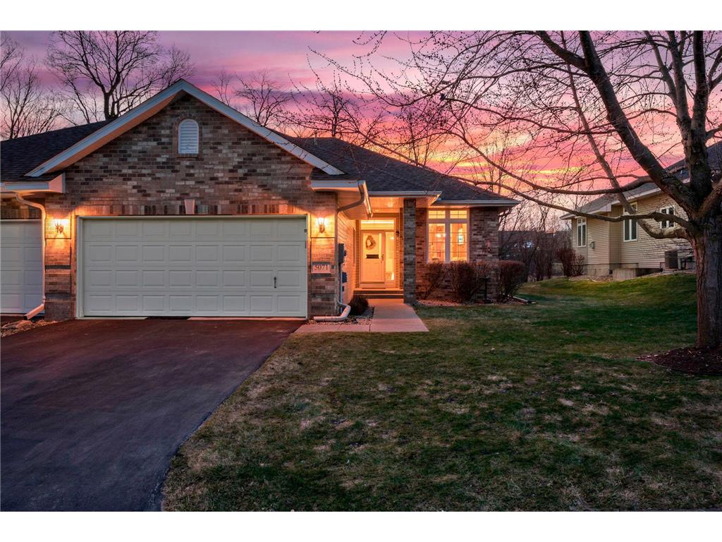 5071 E Oak Point Drive Prior Lake MN 55372 7046372 image1