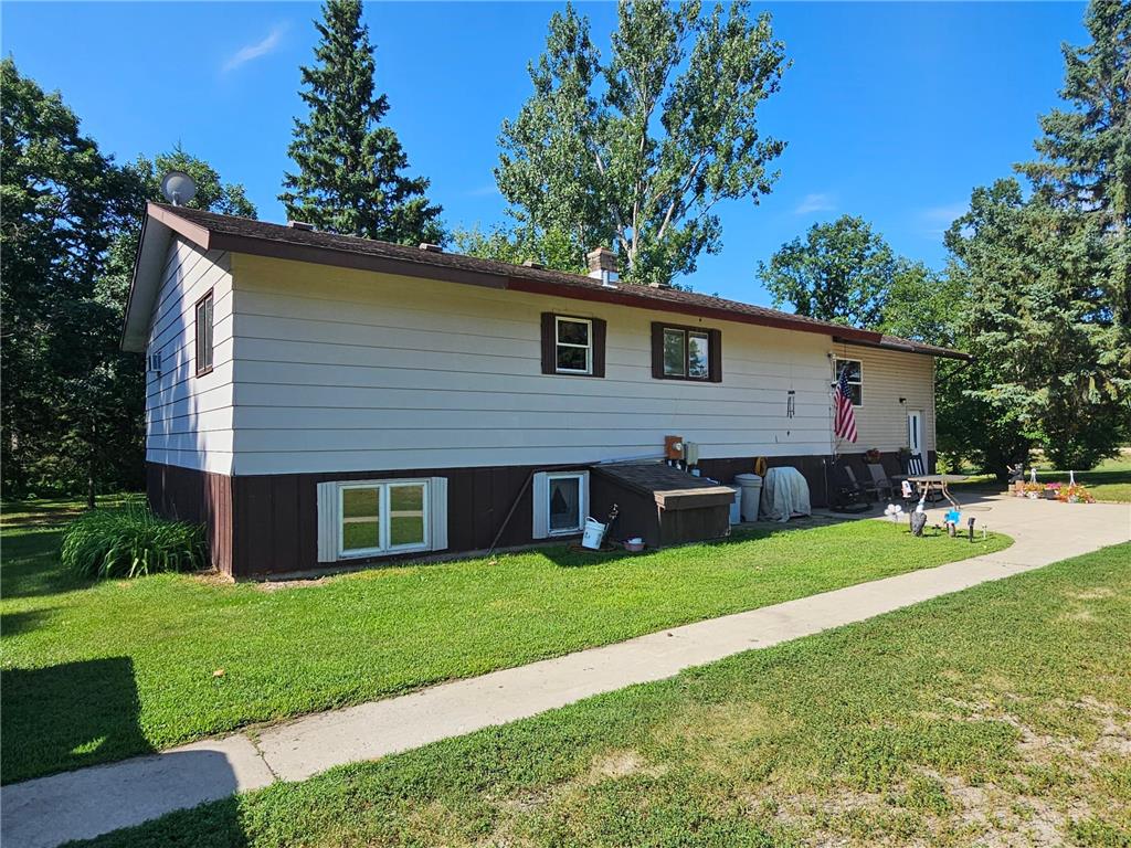 50768 279th Avenue Farden Twp MN 56601 7109977 image5