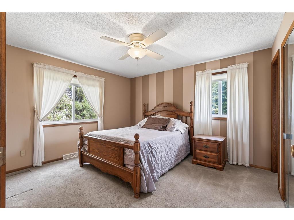 508 195th Lane NW Oak Grove MN 55011 - Swan Lake 7040679 image11