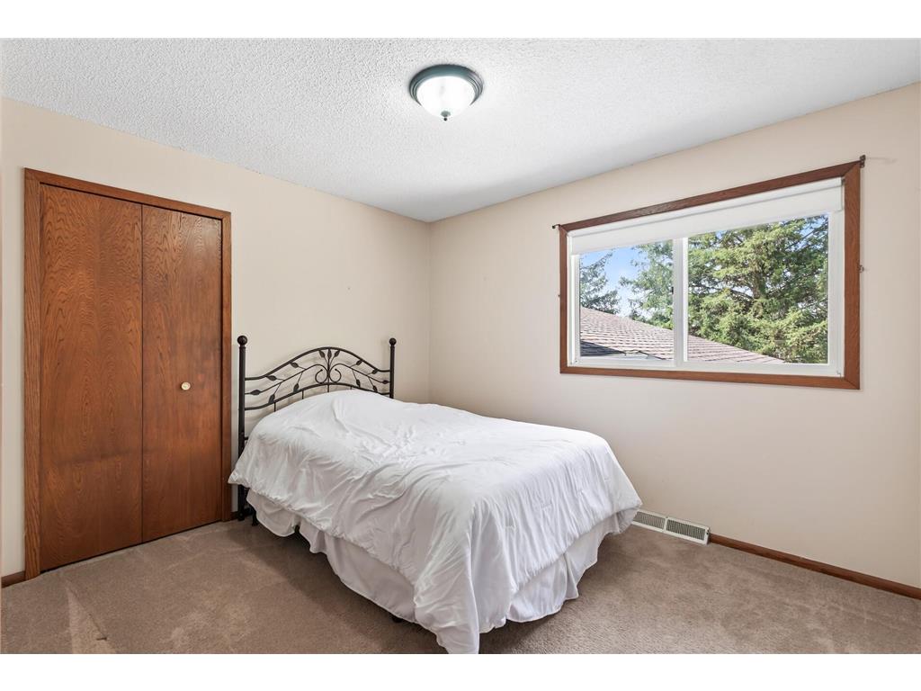 508 195th Lane NW Oak Grove MN 55011 - Swan Lake 7040679 image14