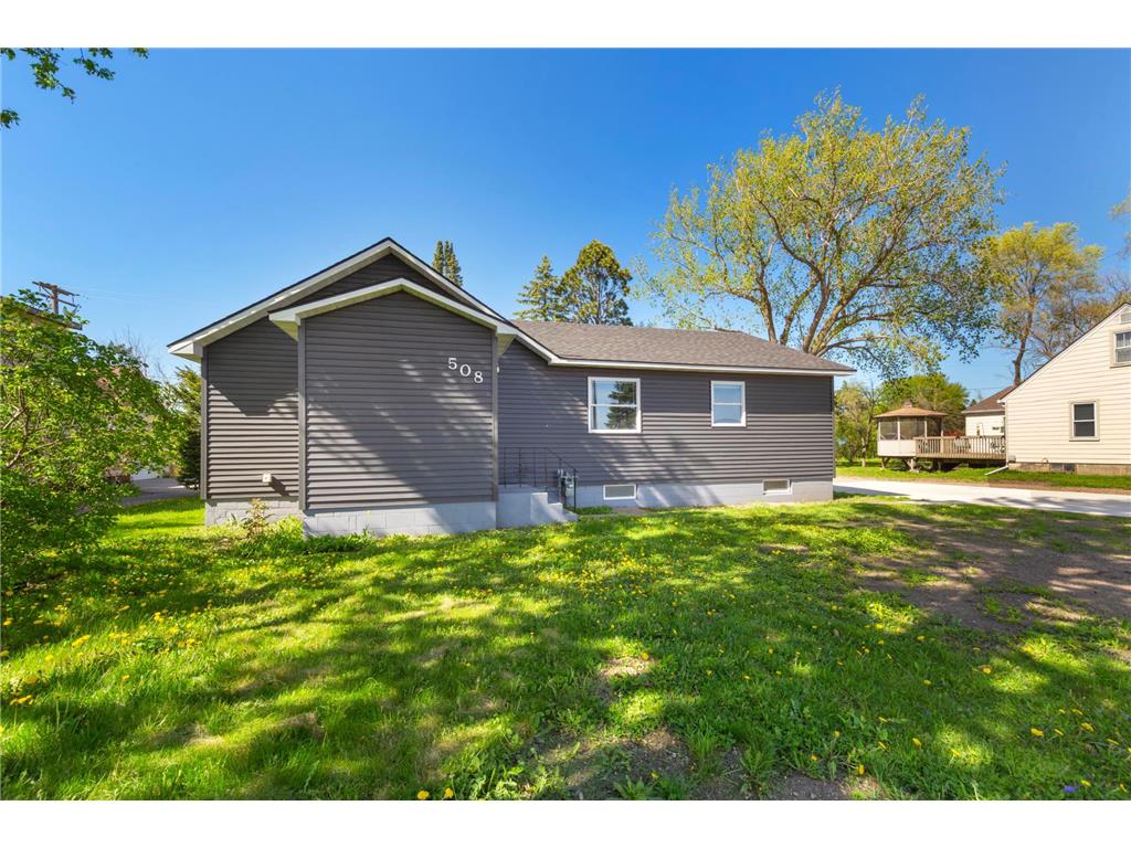 508 20th Street NW Faribault MN 55021 7070751 image3