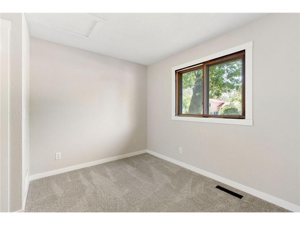 508 24th Street NE Owatonna MN 55060 7082119 image17