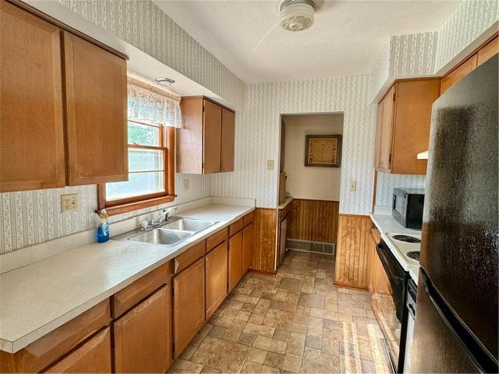 508 2nd Street SE Pelican Rapids MN 56572 7085090 image4