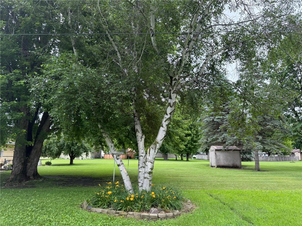 508 4th Street NW New Richland MN 56072 6753310 image3