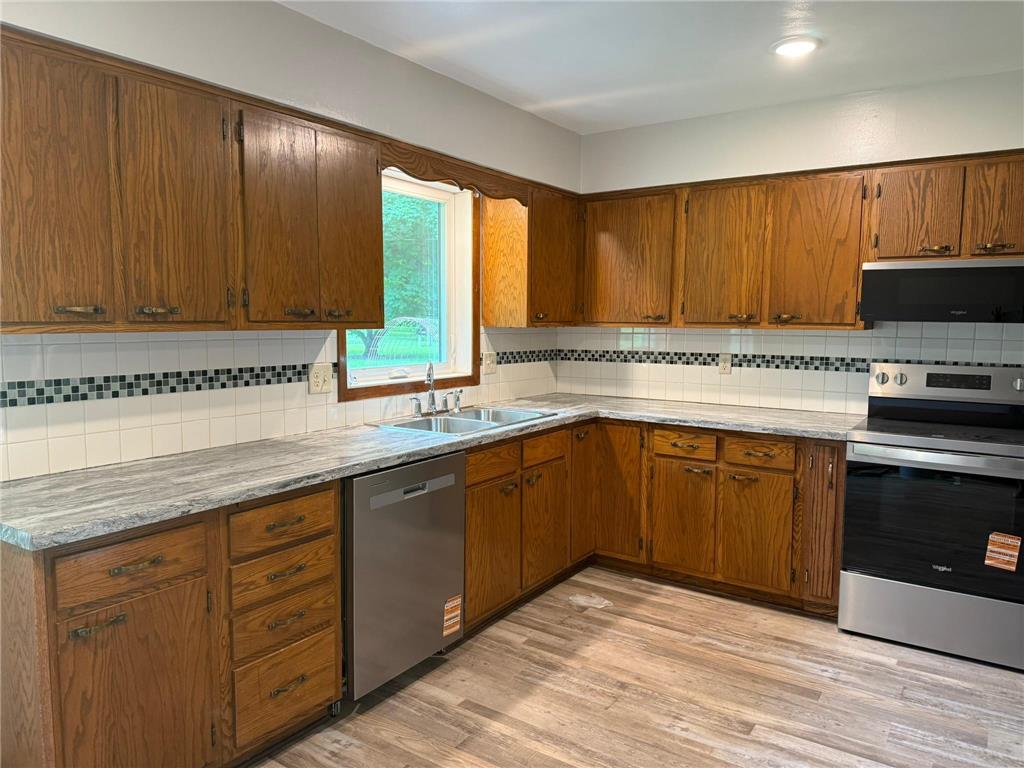 508 4th Street NW New Richland MN 56072 6753310 image6