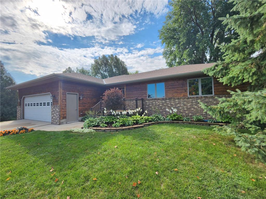 508 6th Street NW New Richland MN 56072 6423891 image1