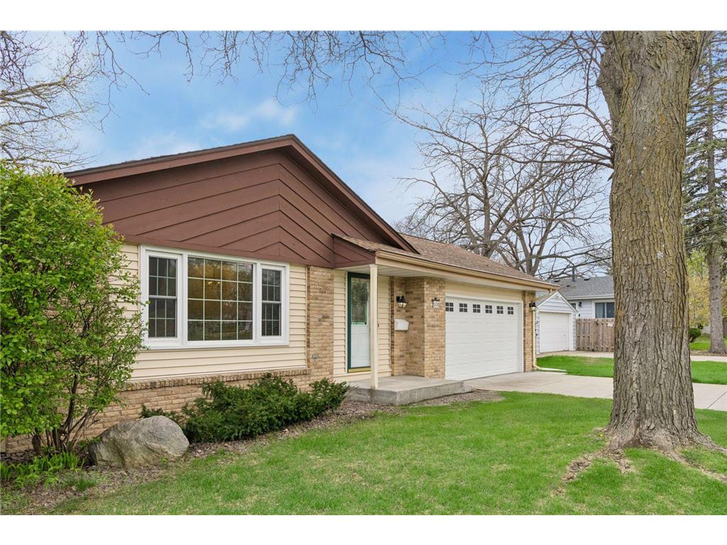 508 7th Street S Hopkins MN 55343 7059232 image1