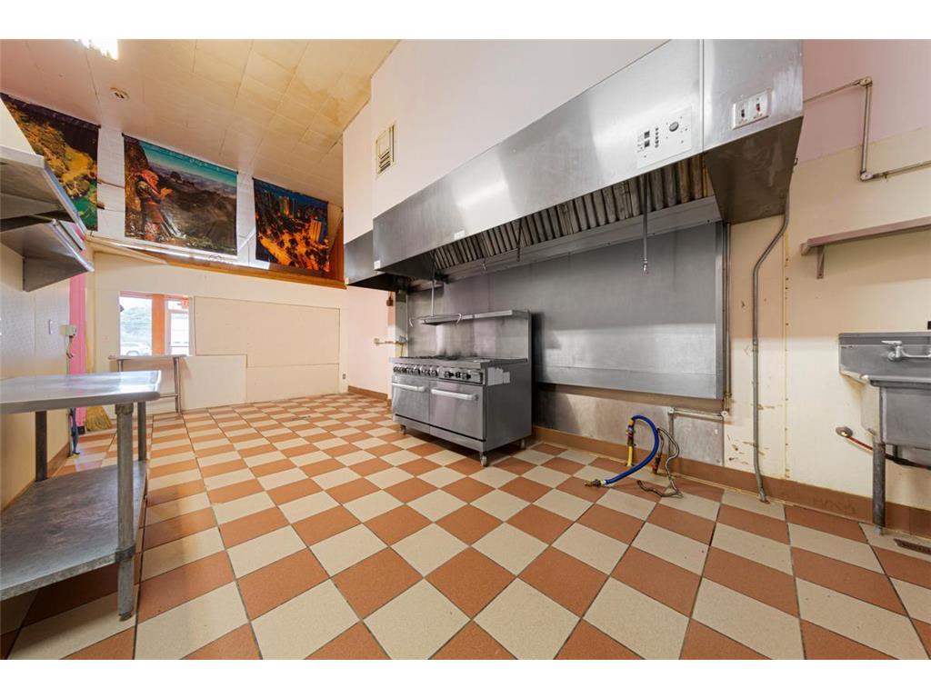 508 Central Avenue N Faribault MN 55021 6787785 image14