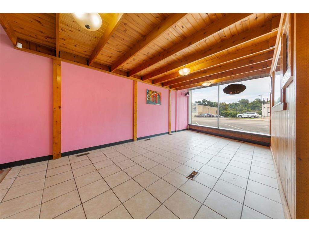 508 Central Avenue N Faribault MN 55021 6787785 image7