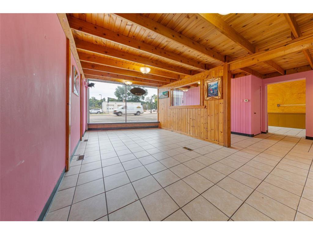 508 Central Avenue N Faribault MN 55021 6787785 image8