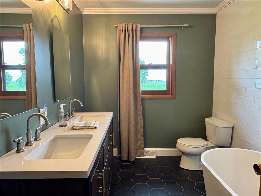 508 Fremont Avenue NW Renville MN 56284 7076762 image22