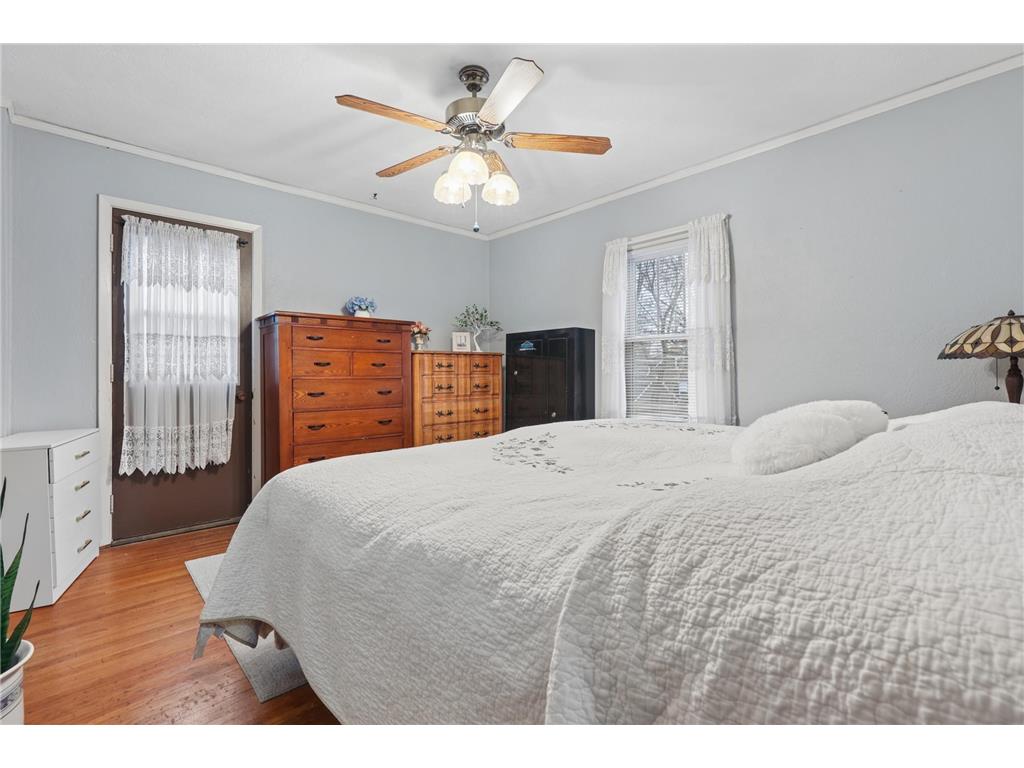 508 N Hennepin Street Winthrop MN 55396 7041976 image18