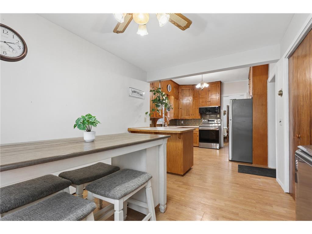 508 N Hennepin Street Winthrop MN 55396 7041976 image4