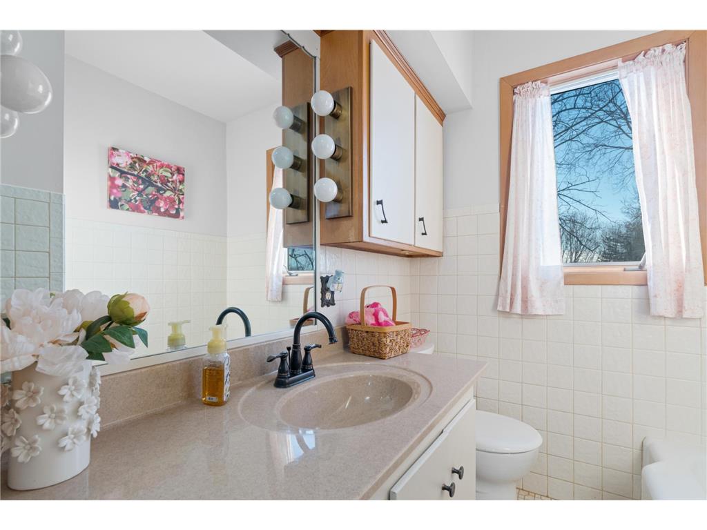 508 Oak Avenue SW Montgomery MN 56069 7025767 image18