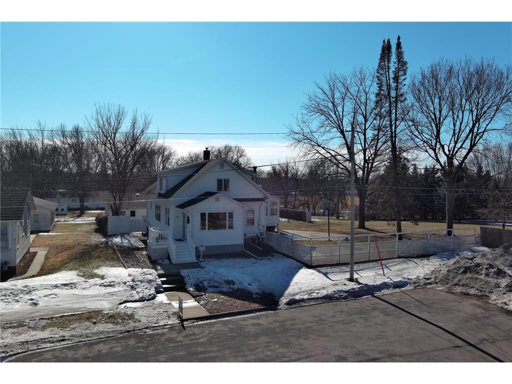 508 Oak Avenue SW Montgomery MN 56069 7025767 image38