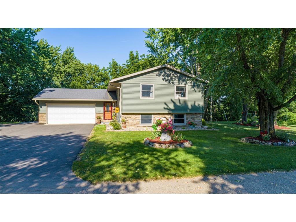 508 Ridge Road Henderson MN 56044 7110133 image1