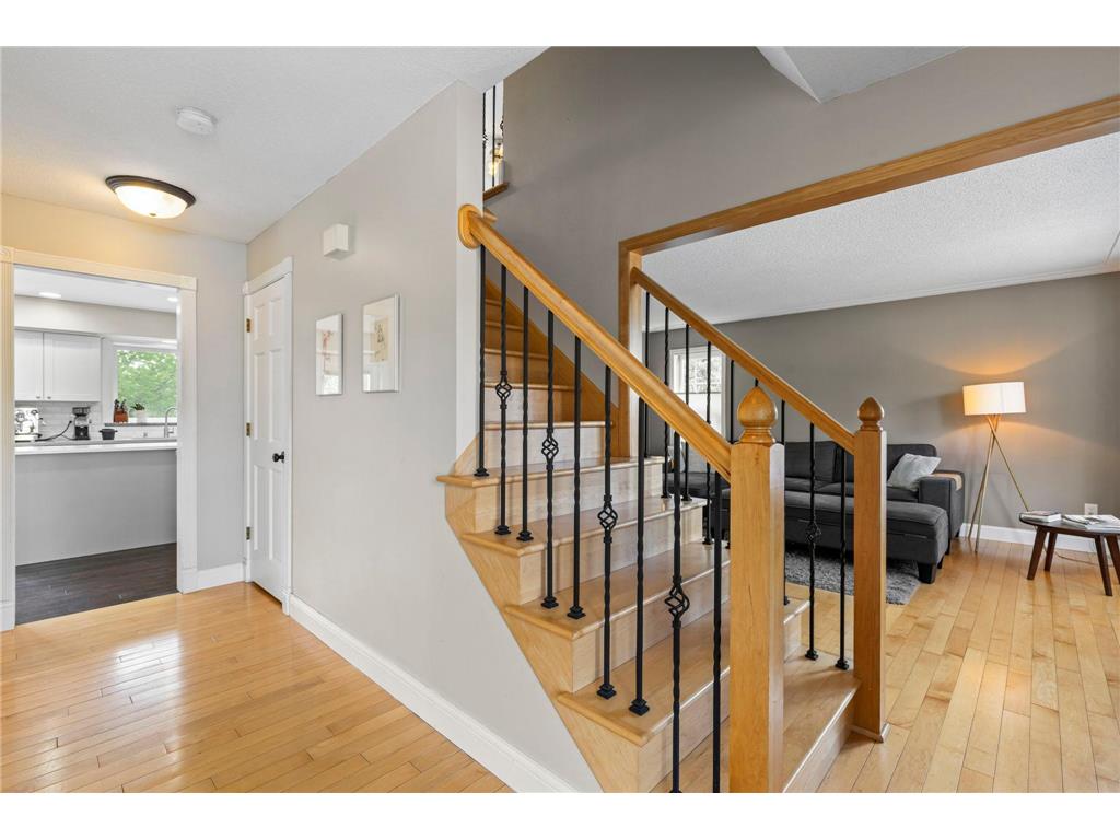 508 Severn Way Eagan MN 55123 7037455 image10