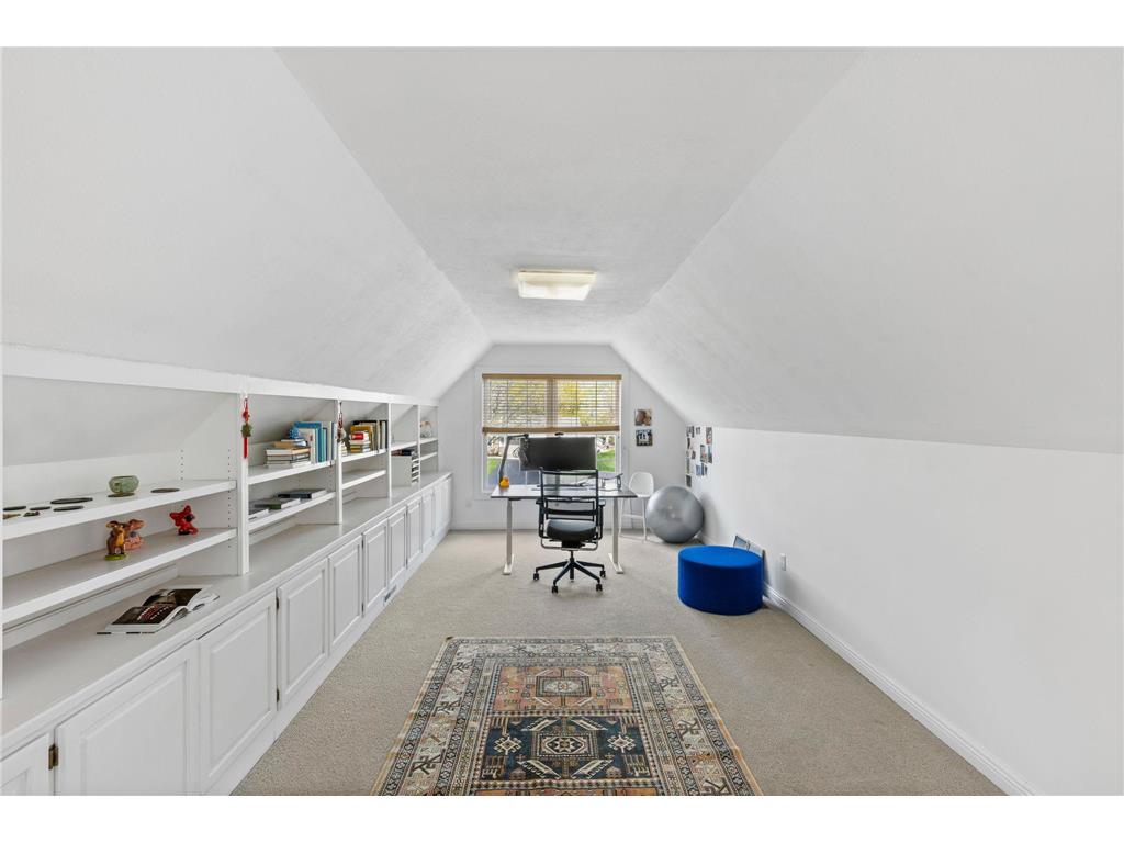 508 Severn Way Eagan MN 55123 7037455 image25