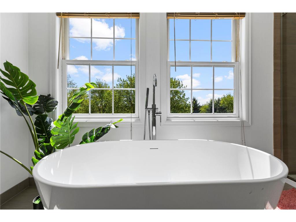 508 Severn Way Eagan MN 55123 7037455 image27